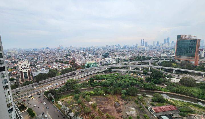 Dijual apt taman anggrek 3kt renov furnish best view luas 146m2 2