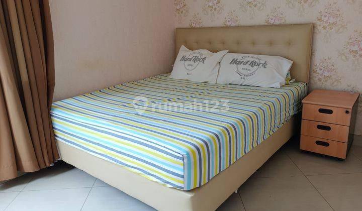 Disewakan apt taman anggrek 2kt highfloor luas88m2 furnished 2