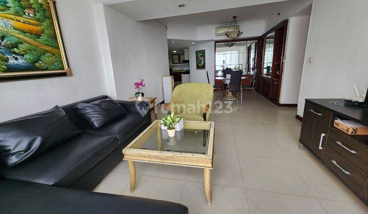 Disewakan apt taman anggrek 2kt corner furnish siaphuni midfloor 1