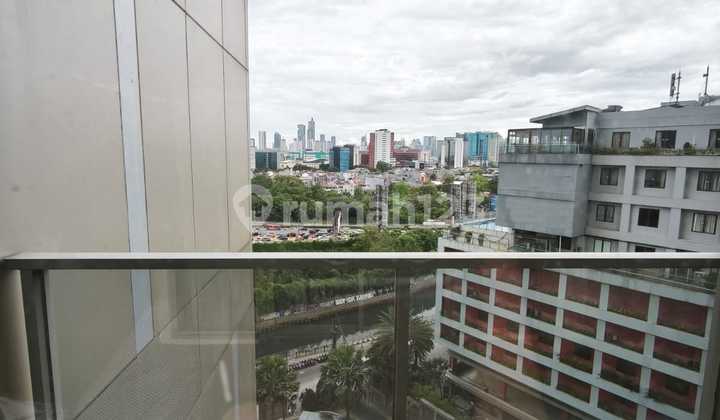 For Rent Taman Anggrek Residence 3 Bedrooms Good Renovation Private Lift 2