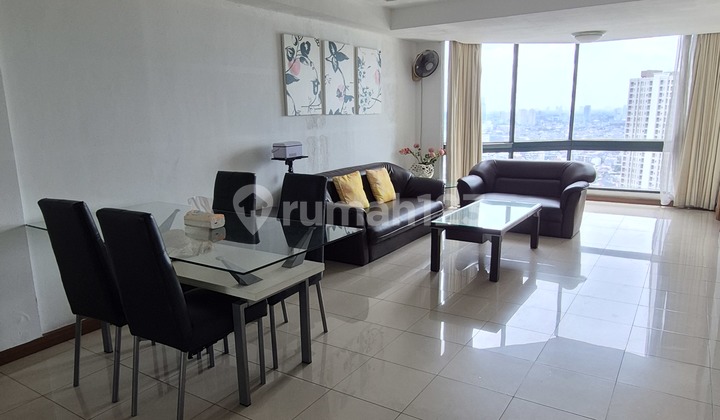 Disewakan Taman Anggrek Condo 2Kt Tipe Furnish Rapi 88M2 Disewakan Taman Anggrek Condo 2Kt Tipe Furnish Rapi 88M2