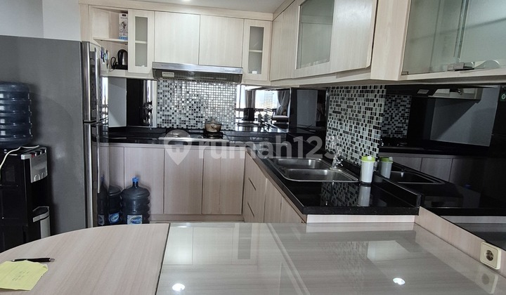 For Rent Apartment Taman Anggrek 2 Bedrooms Renovated Furnished Best View 2