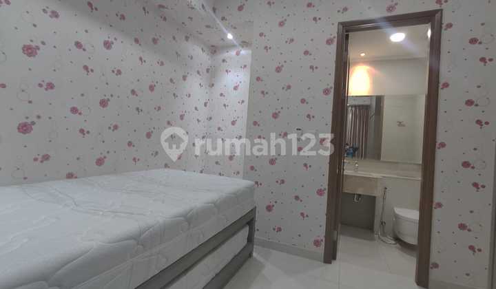 Disewakan Apartemen Taman Anggrek Residence 3kt Condo Furnish  2