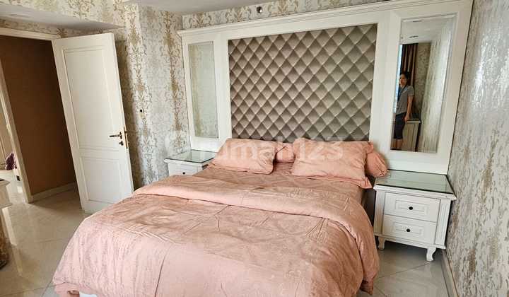 Dijual Apartemen Taman Anggrek Condo Furnish 3kt Best Deal 146m2 2