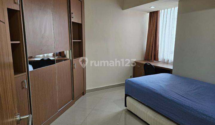 Disewakan apt taman anggrek 2kt renov high floor furnish bagus 2