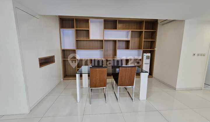 Disewakan Apartemen Taman Anggrek 3kt Furnish Bagus Bestview