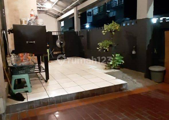 Rumah 2 lantai cantik siap huni dan harga menarik BU 2