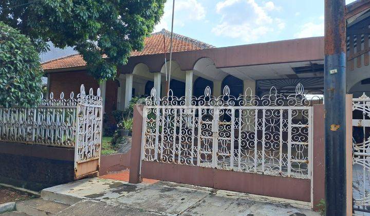 Rumah lama hitung tnh di Billimoon, harga murah 1