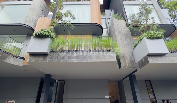 For Sales Rumah 2 Lt Kemang Huis. Kemang Jakarta Selatan