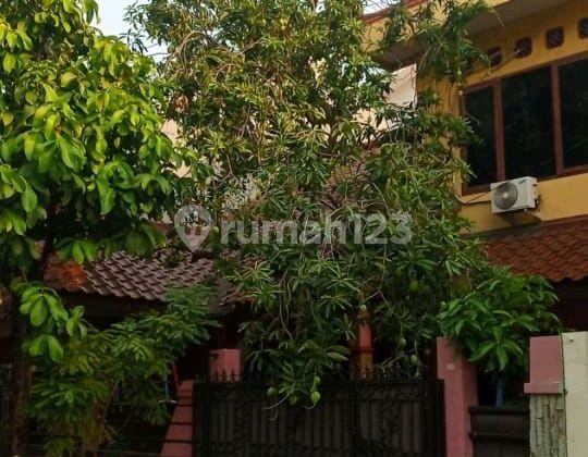 For Sale 2-Story House in Taman Nyiur Complex, Sunter, North Jakarta 1