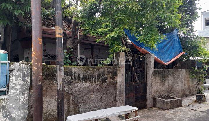 For Sales Rumah Tua. Karang Anyar Kartini. Jakarta Pusat 2
