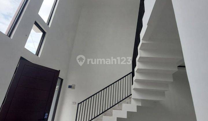 Dijual Cepat Rumah Baru Jl Kembar, Bandung 2