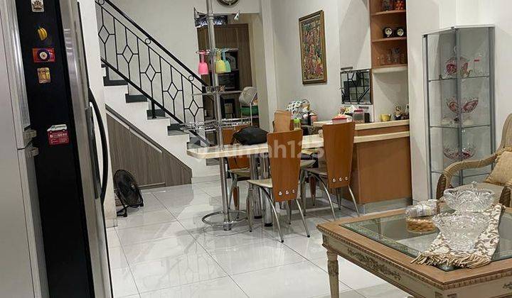 Dijual Rumah Tinggal di Tomang Jakarta Barat 1