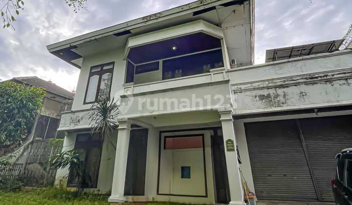 Dijual Rumah Strategis di Kawasan Elite Pondok Indah Jakarta Selatan Dijual Rumah Strategis di Kawasan Elite Pondok Indah Jakarta Selatan
