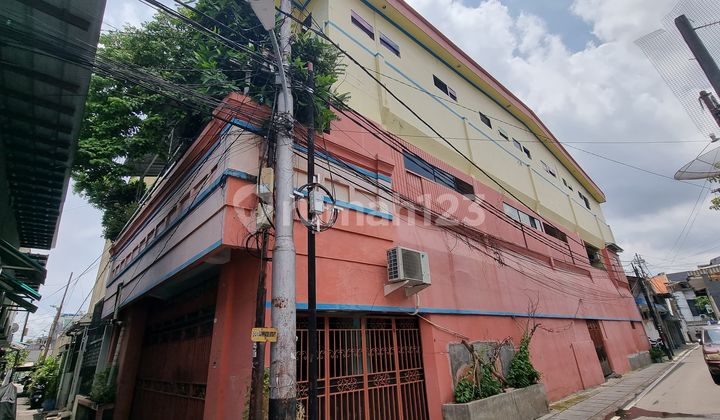 Dijual Rumah dan Kost di Pasar Baru Jakarta Pusat Dijual Rumah dan Kost di Pasar Baru Jakarta Pusat