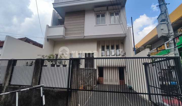Rumah di Setiabudi Pasar Manggis Jakarta Selatan