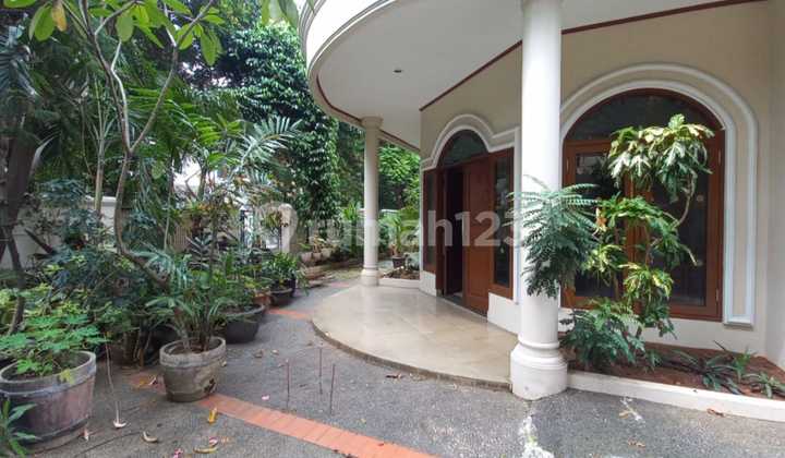 Disewa Rumah Mewah Hook 2 Lantai Komp. Tanjung Barat Jaksel Disewa Rumah Mewah Hook 2 Lantai Komp. Tanjung Barat Jaksel