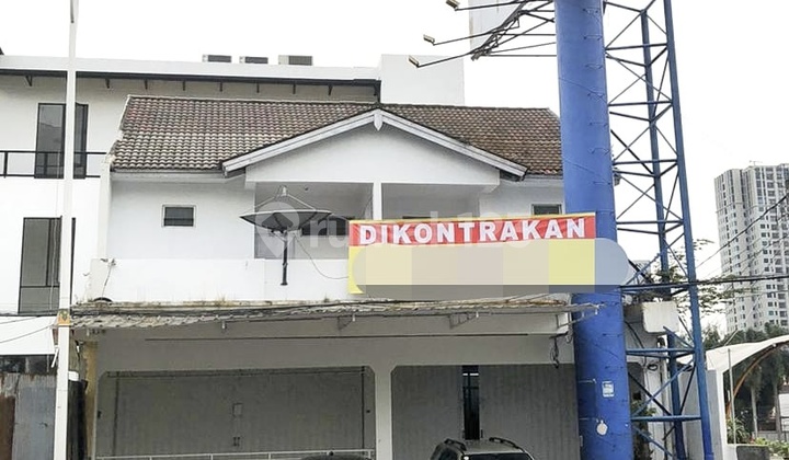 For Rent: Very Strategic Shop House by the Main Road Tb Simatupang 2