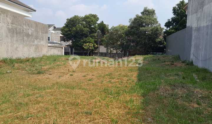 Strategic Plot For Sale In Bukit Cinere Indah