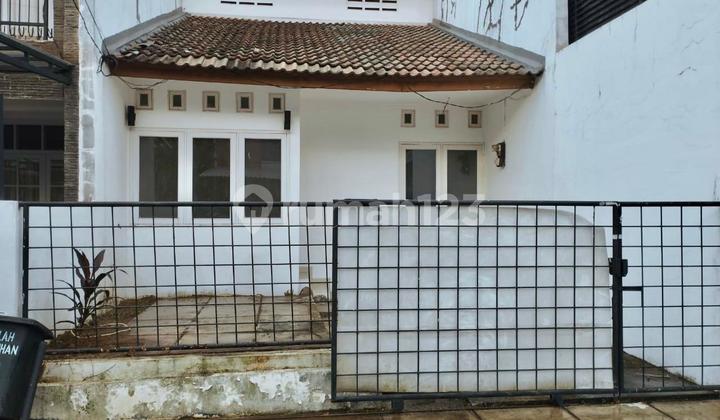 Dijual Rumah 2 Lantai Strategis Bona Indah Lebak Bulus