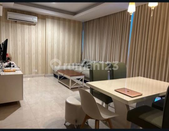 Apartemen Demgan Privat Lift Di The Windsor Jakarta Barat 2 Kamar Tidur  Renovasi