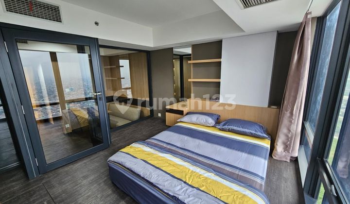 Apartemen The Smith Furnished 2