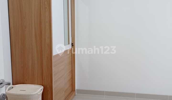 Rainbow Spring Condovilla Summarecon Serpong Type 2 Fully Furnished Room 2