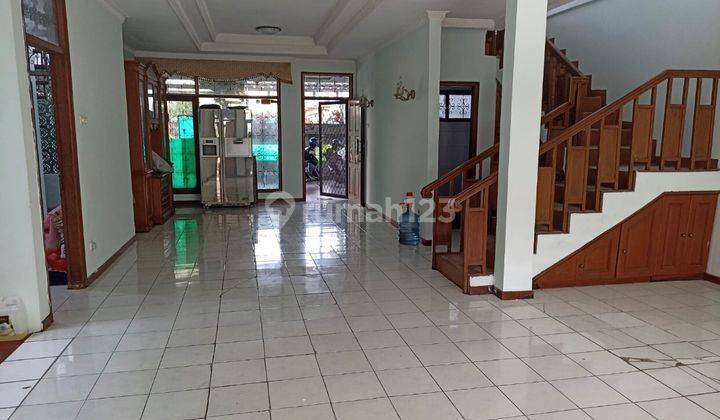 Rumah Di Jalan Wijaya Kusuma Komplek MPR Cilandak Barat Jaksel 2