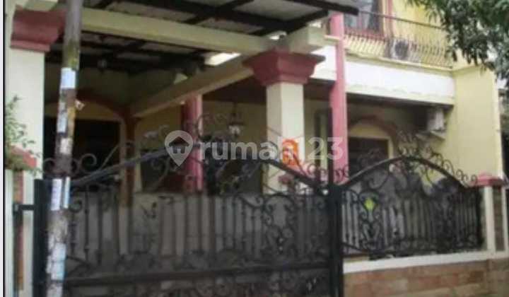 Below Market Price! Spacious House in Kencanaloka BSD South Tangerang Below Market Price! Spacious House in Kencanaloka BSD South Tangerang