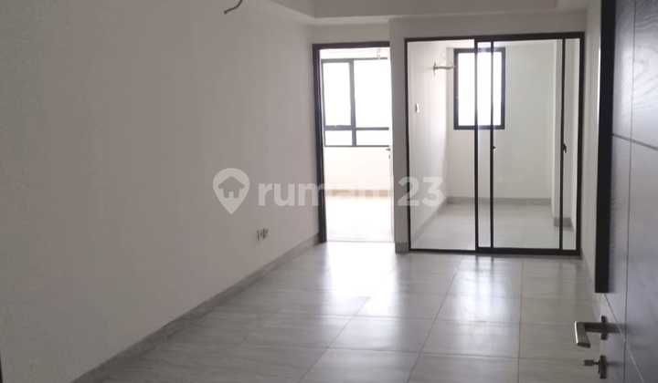 Ready-to-Occupy Apartment at Apart Collins Boulevard Serpong, South Tangerang 2