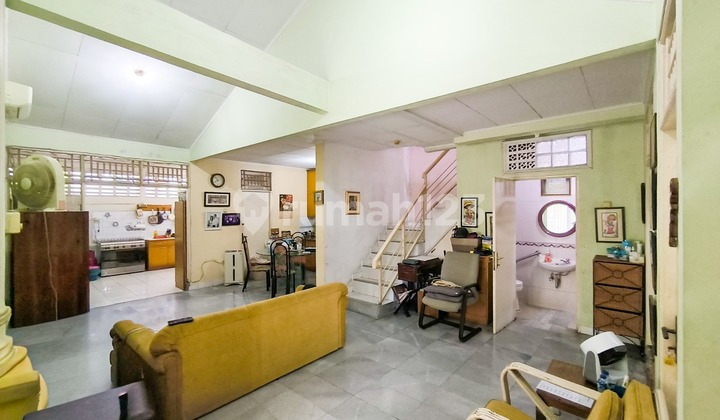 Rumah Luas Nyaman di Lingkungan Nyaman Sektor 9 Bintaro Jaya 2