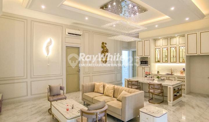 Rumah Bagus Dengan Swimming Pool Di Pondok Indah