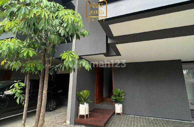 Townhouse 4 Lantai Kemang Jakarta Selatan 2