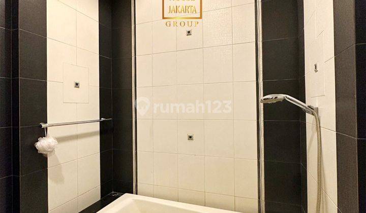 Turun Harga Luxury House Mega Kuningan Dekat Komplek Menteri  2