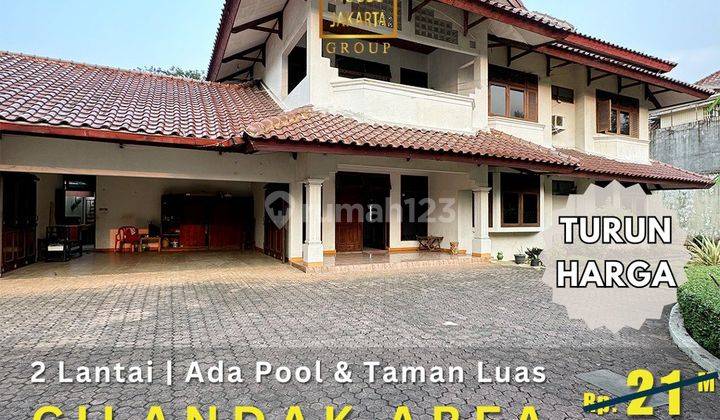 Rumah 2 Lantai Ada Pool, Taman, Garasi Carport Luas 1