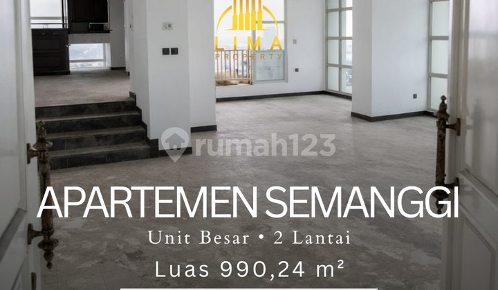 Jarang Ada Penthouse Unit Luas 990 M² 2 Lantai2 Living Room