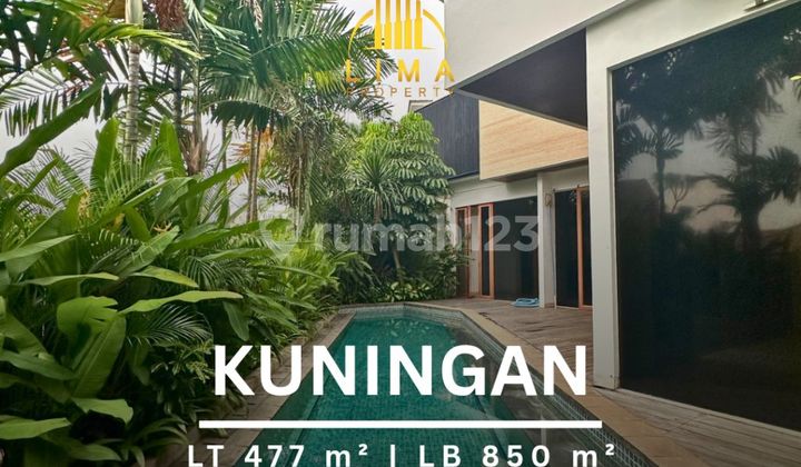 Rumah Kuningan Private Pool & Carport Luas Strategis Dekat Rasuna Said