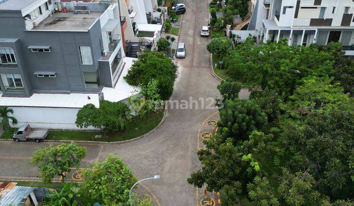 Rumah 3 Lantai Minimalis Dalam Komplek Dekat Akses Tol Kapuk 2