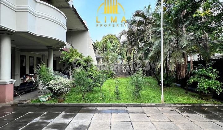 Rumah Simprug Golf Dalam Komplek Hitung Tanah Premium Area 2