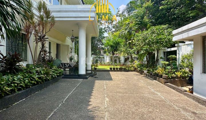 Rumah Hook Wijaya 2 Lantai Elite Dekat Kawasan Bisnis Sudirman 2