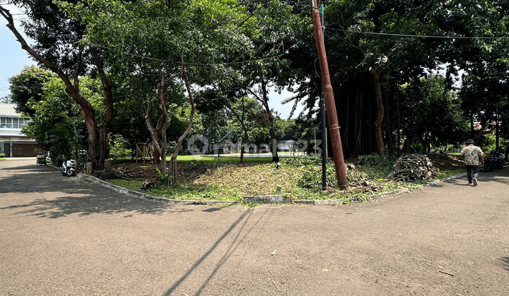 Rumah Dalam Komplek Depan Taman Dekat Tb Simatupang 2