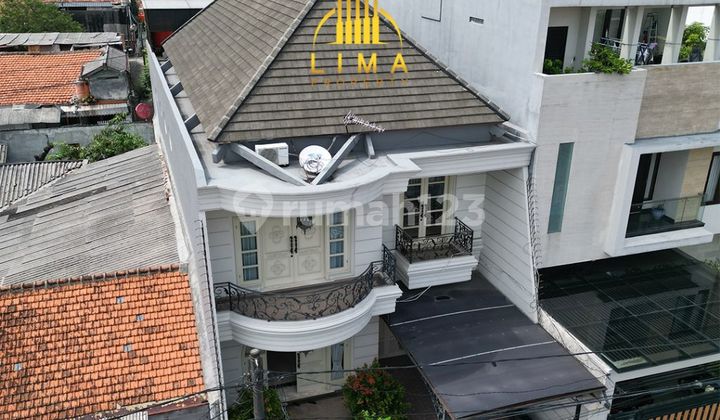 Rumah Senayan Strategis Dekat Gbk & Sudirman 2