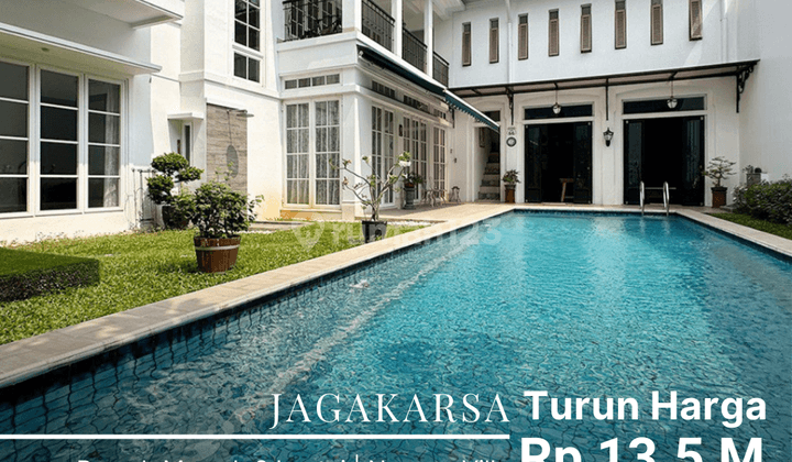 Rumah Jagakarsa 2 Lantai Nuansa Villa, Ada Pool Carport Luas 1