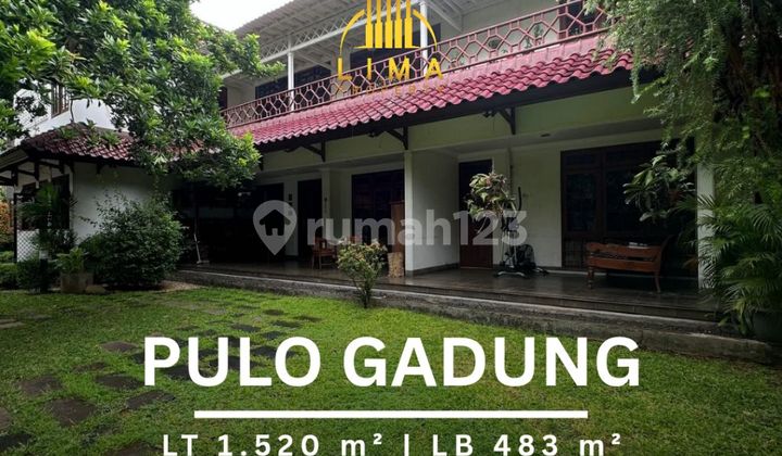 Rumah Hook Pulogadung Taman & Carport Luas Tenang & Asri