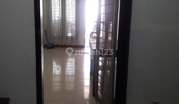 Rumah Dijual Bagus Dan Siap Huni Di Pangkalan Jati Dekat Toll Andara, Depok 2