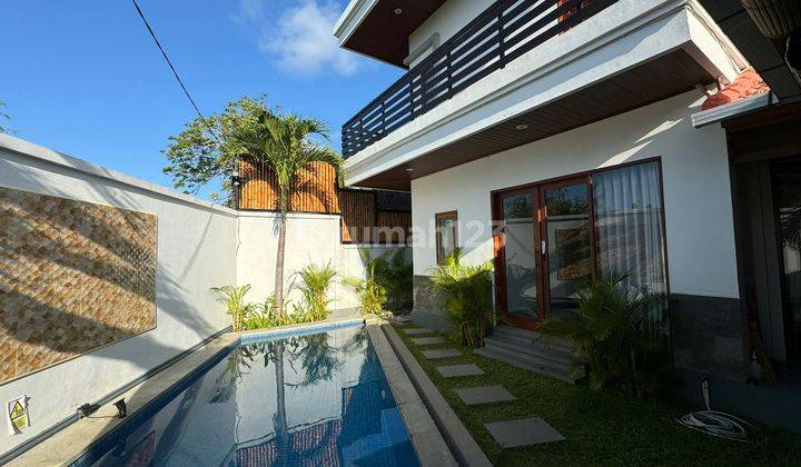 Uxurious Villa In South Kuta, Badung Close To Sawangan Beach  2