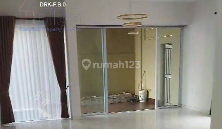 Rumah Hook 2 Lantai Batam Center di Beverly Green 2