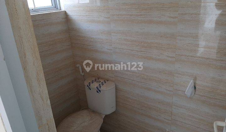 kamar mandi rumah baru minimalis batam kota