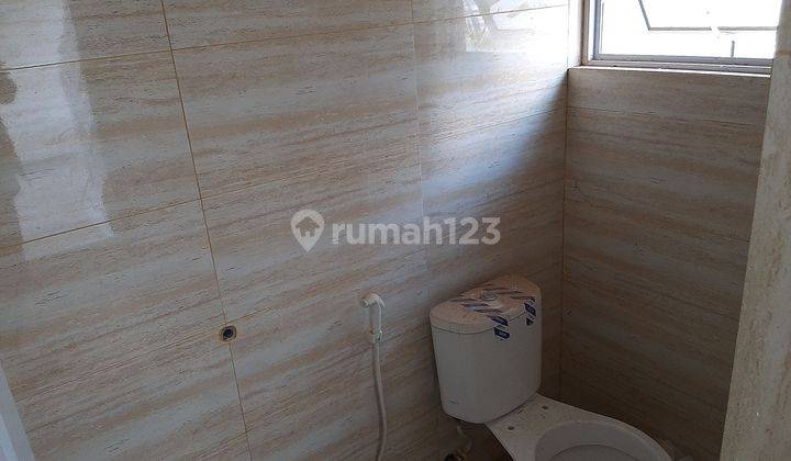 kamar mandi rumah baru hook 2 lantai