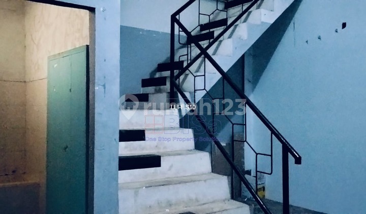 3-Storey Shop House for Rent in Batam Center, Sei Panas 2